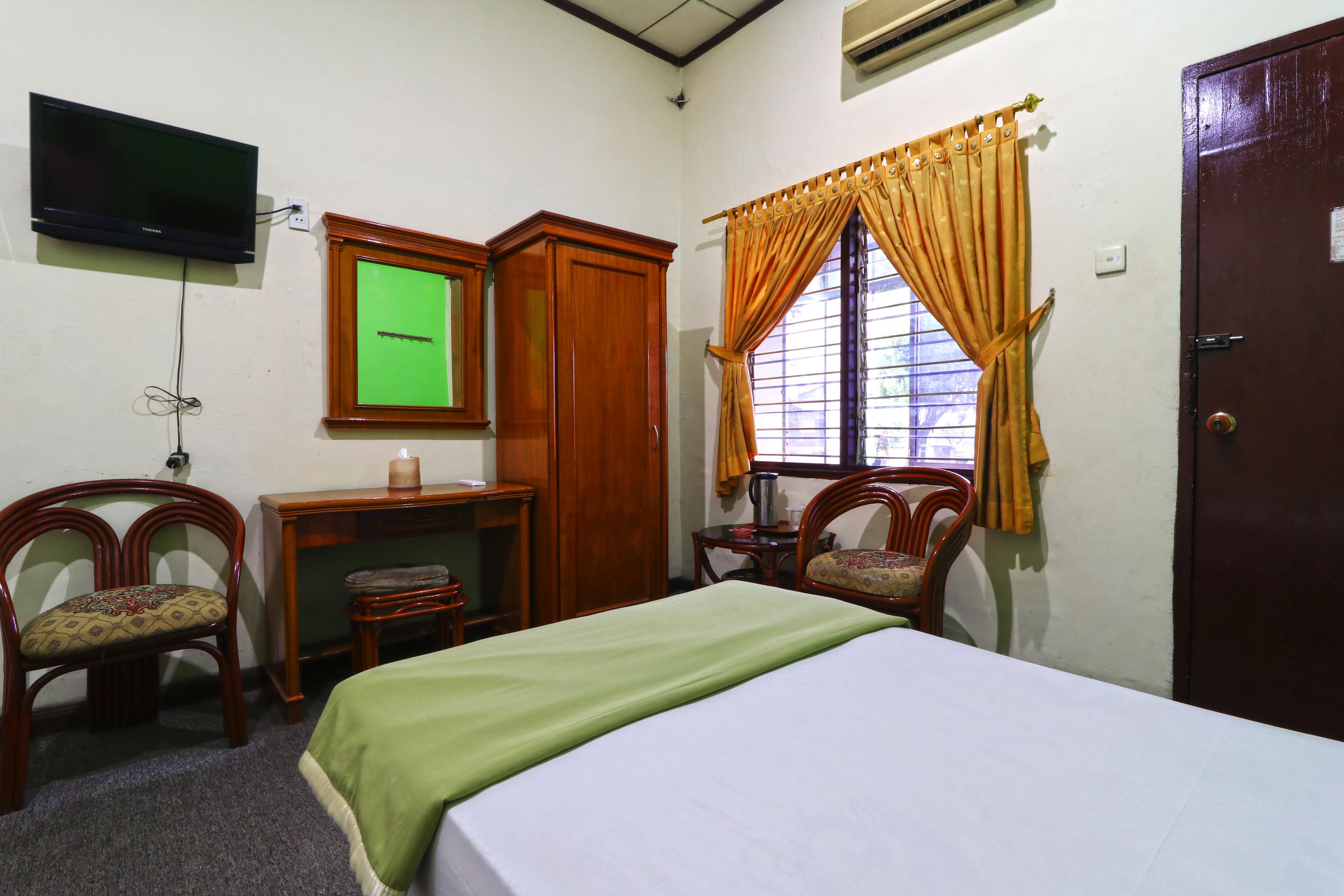 Hotel Sumatera Medan Kültér fotó