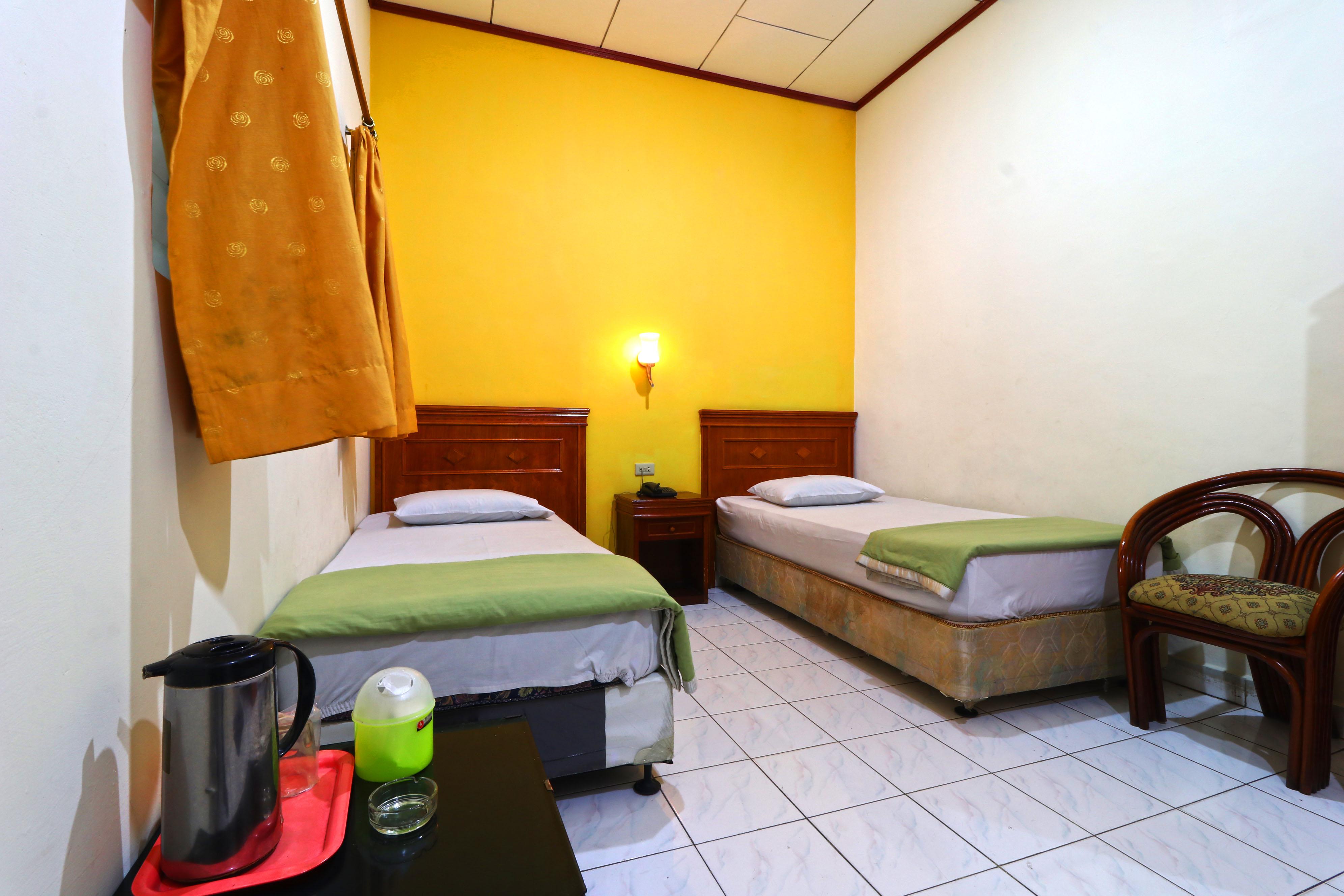 Hotel Sumatera Medan Kültér fotó