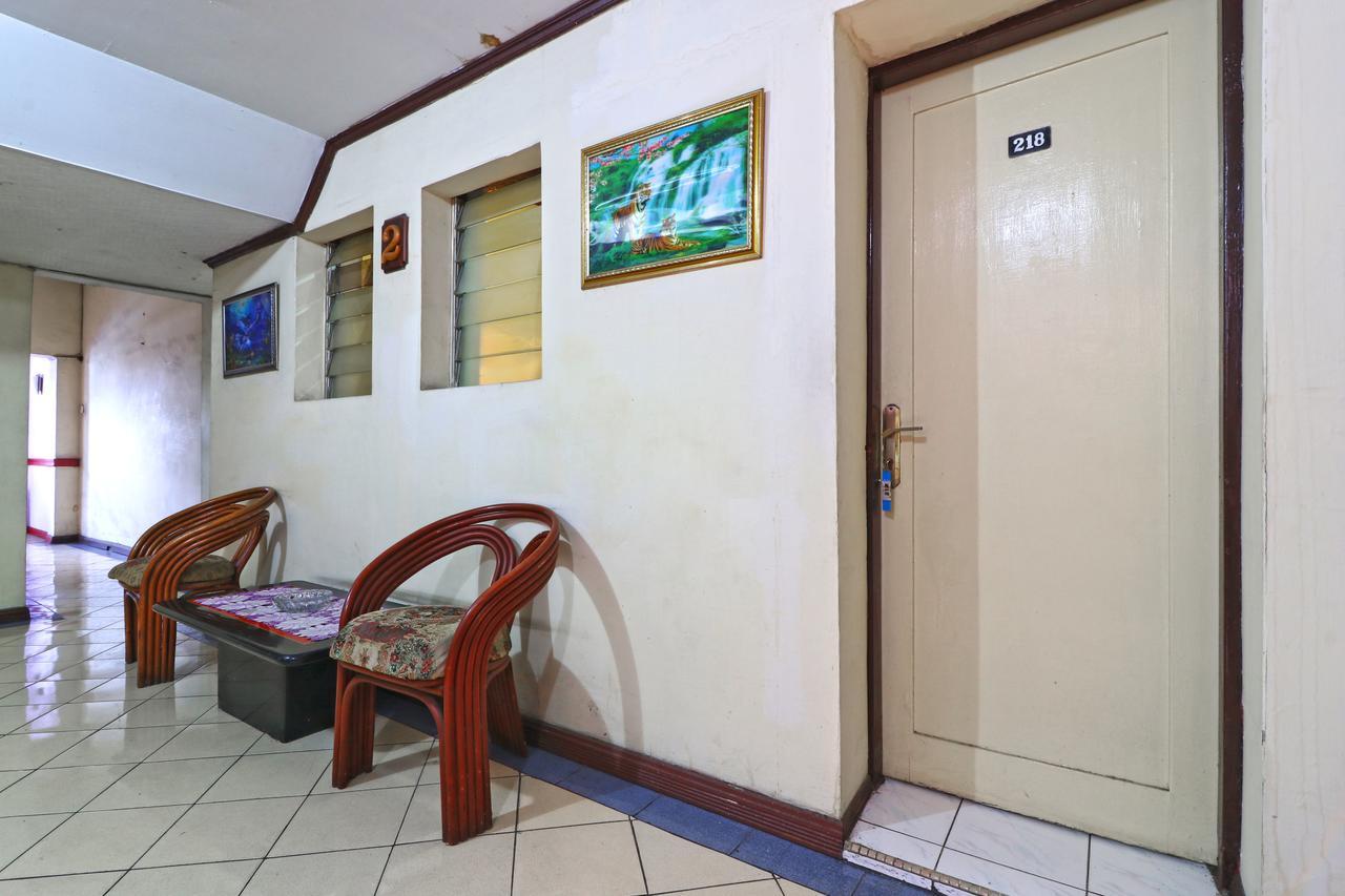 Hotel Sumatera Medan Kültér fotó